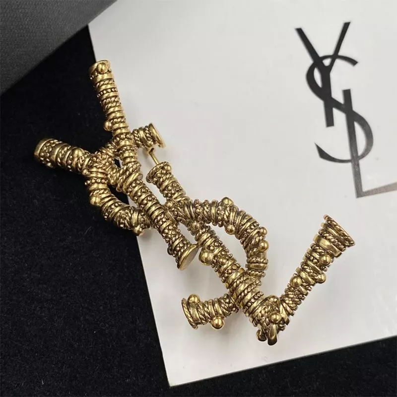 Cheap Saint Laurent Opyum Brooch In Berber Metal Gold 0121